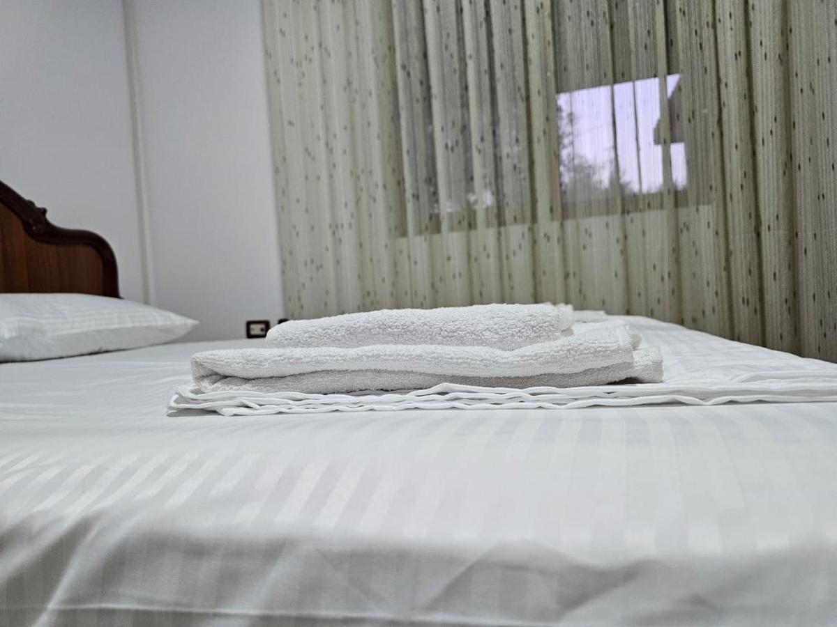 Guesthouse Iljaz 베라트 외부 사진